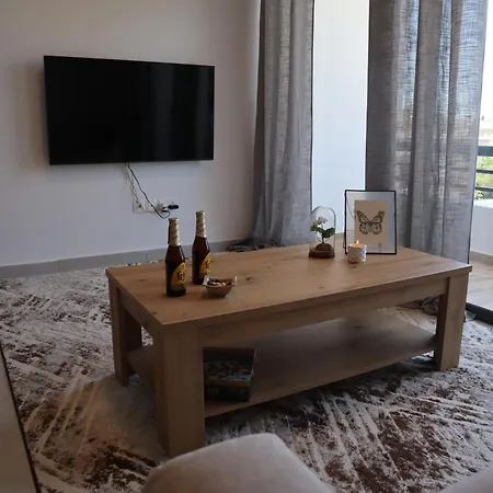 Taheli In Tourist Area Apartment *