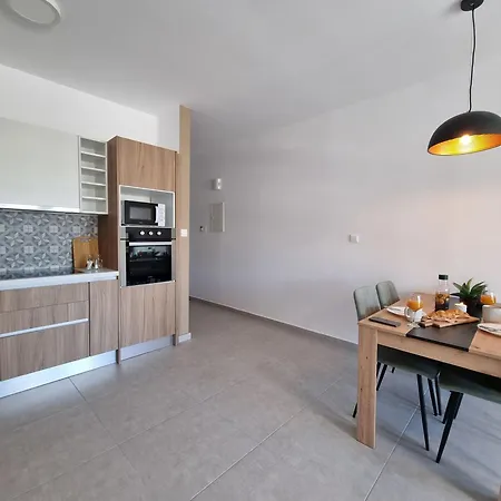 Taheli In Tourist Area Apartman