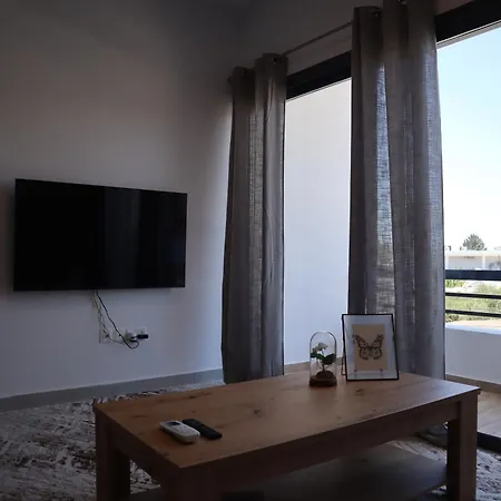 Taheli In Tourist Area *