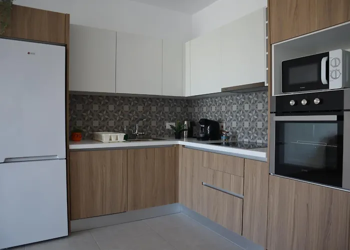 Taheli In Tourist Area Paphos