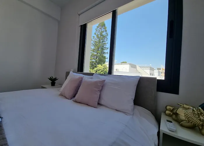 Taheli In Tourist Area Paphos